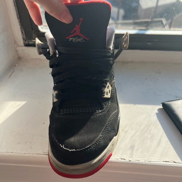 Air Jordan Retro 4 Gs Breds - Picture 3 of 10